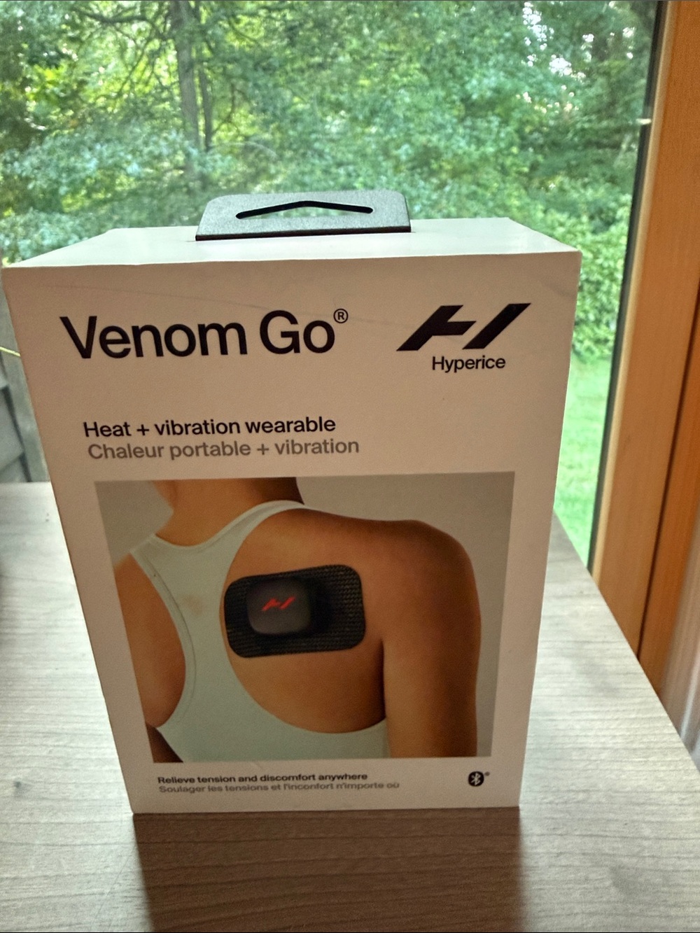 Venom Go Heat + Vibration Wearable – Black by Hyperice